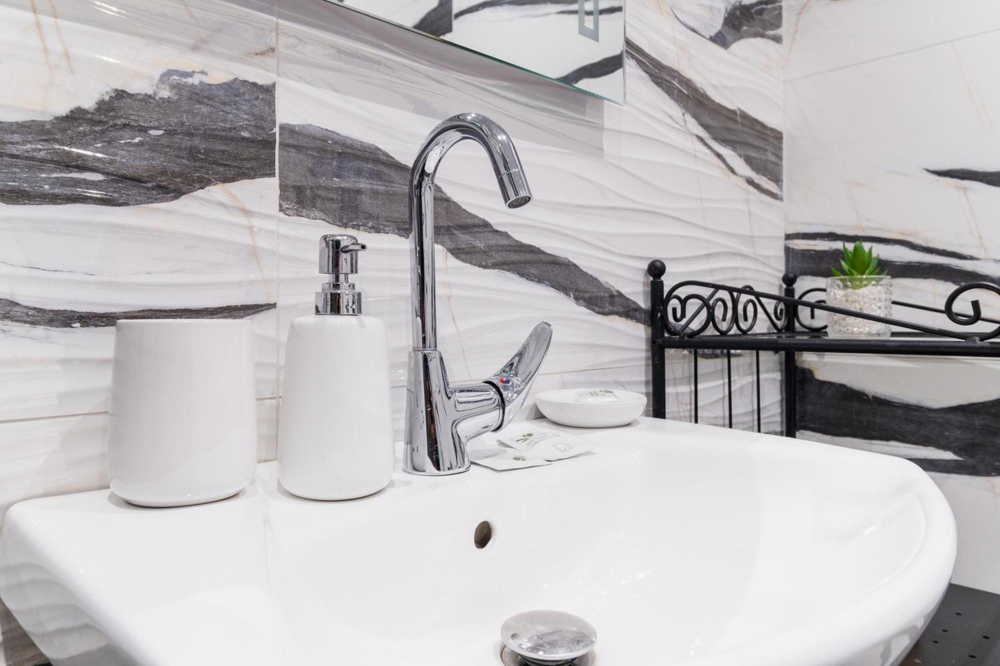City Center Studio Apartments Plovdiv Luaran gambar